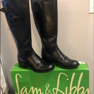 Sam & Libby’s women’s black boots